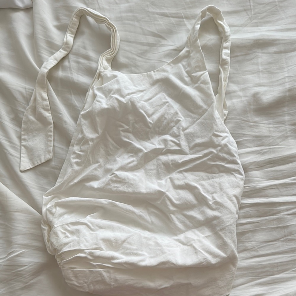 Zara Elegant White Sleeveless Top